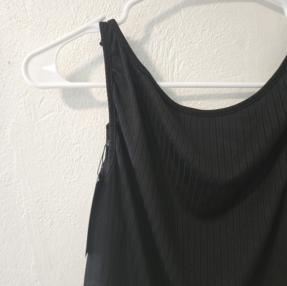 Scacto Black Ribbed Bodycon Flattering Tank Top NEW - Picture 3 of 8